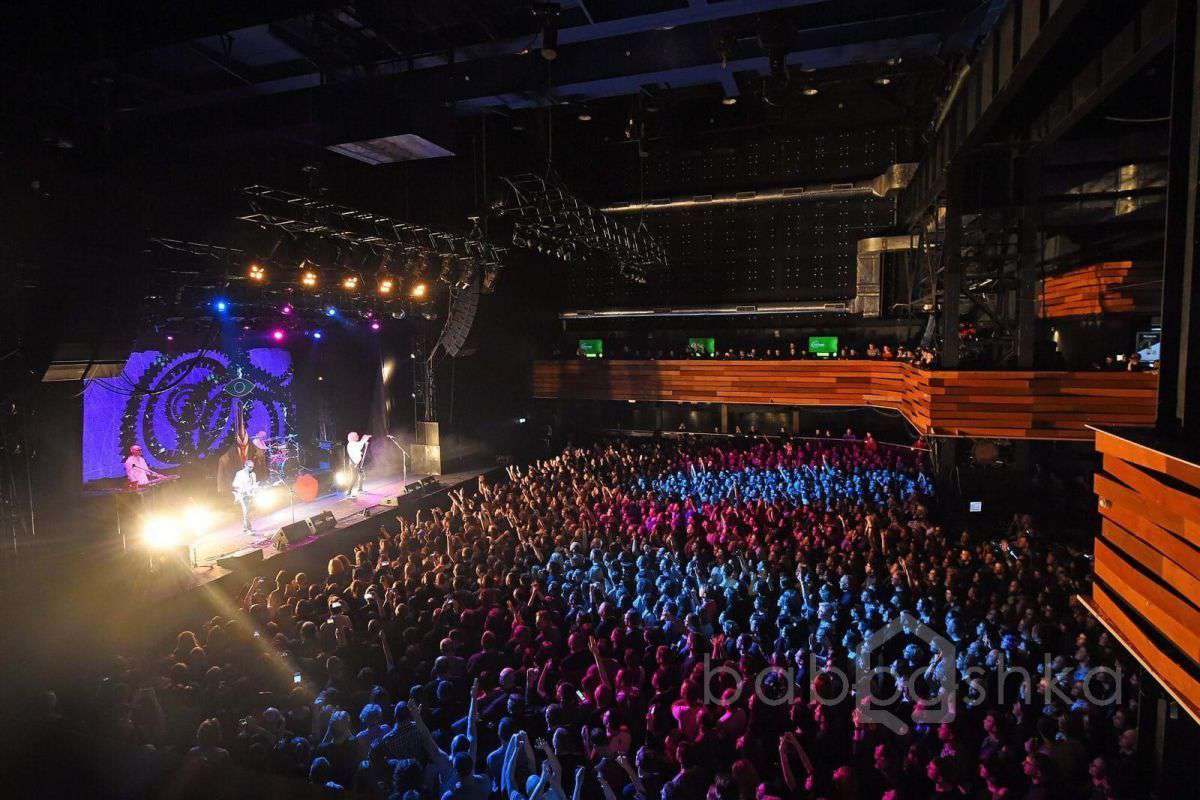 7 концертные залы 