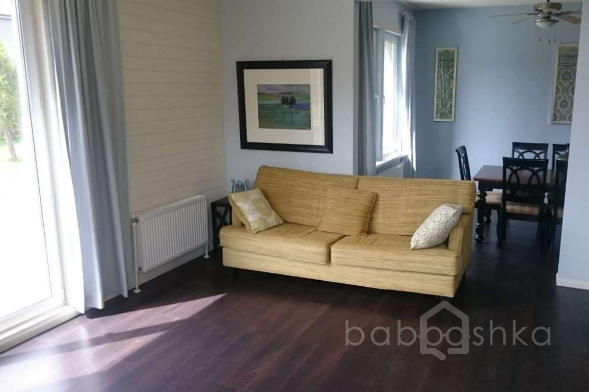 ed3e5302-e4d3-49cb-9331-69e5ff2751c5 дома 