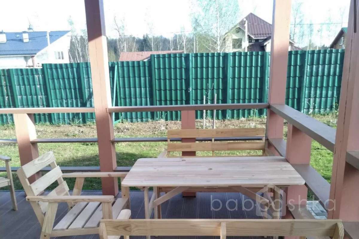 B20EAEF2-4EE4-45DC-A370-35CF5111AF19. дома 