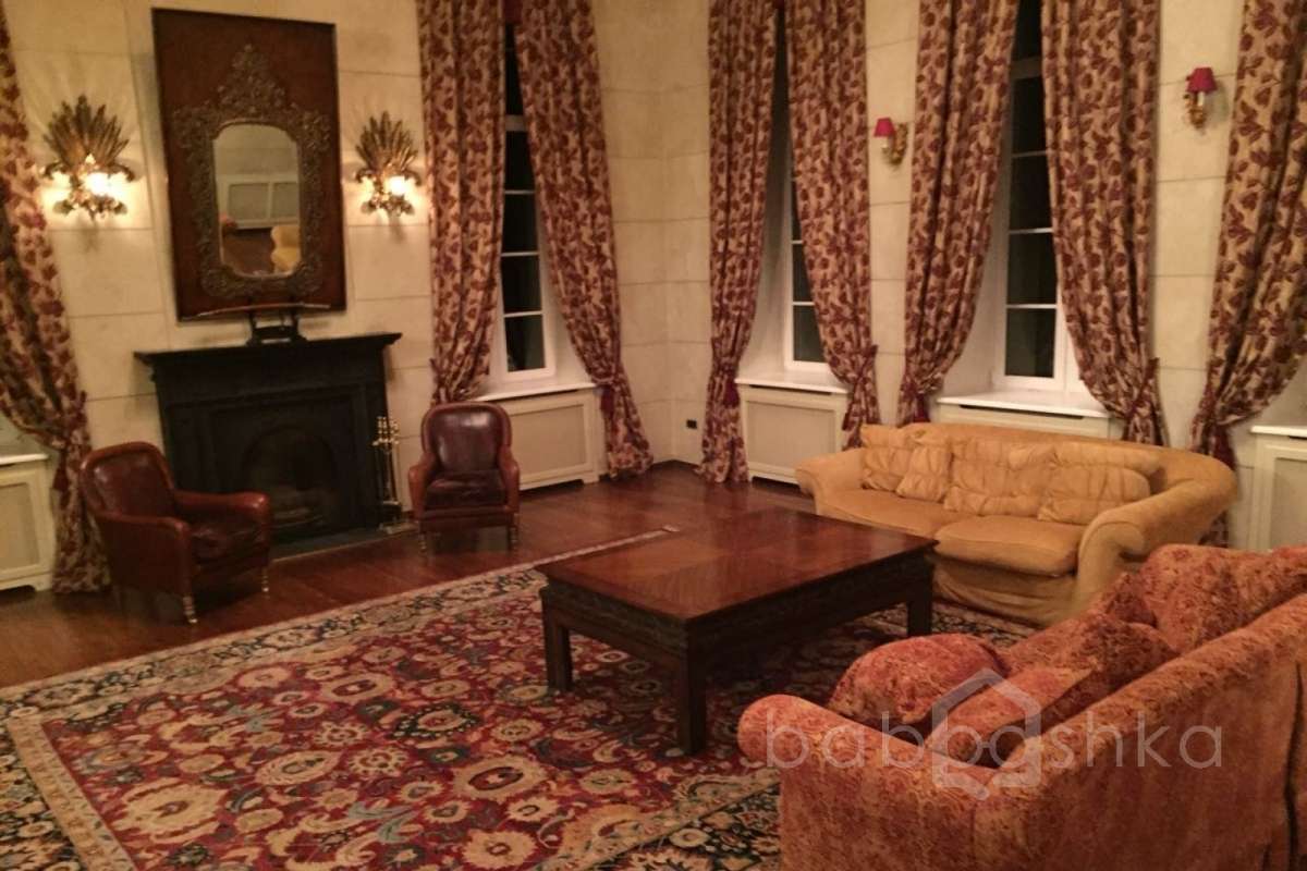 e1fb2fbb-24a7-4ca4-b226-3783f1ca8b6f. дома 