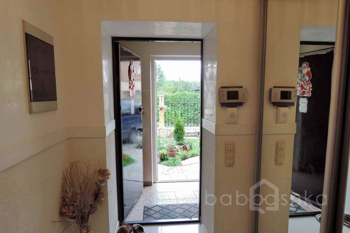 %D0%95%D0%BB%D0%B8%20(%D0%94%D0%BC%D0%B8%D1%82%D1%80%D0%B8%D0%B9)_118 дома 