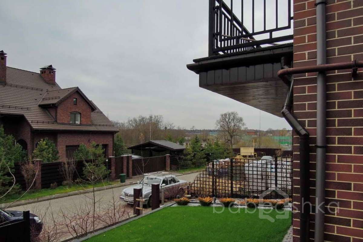 %D0%9A%D0%B8%D0%B5%D0%B2%D1%81%D0%BA%D0%BE%D0%B5%20%D1%88%20(%D0%9B%D0%BE%D0%B1%D0%B0)_10 дома 