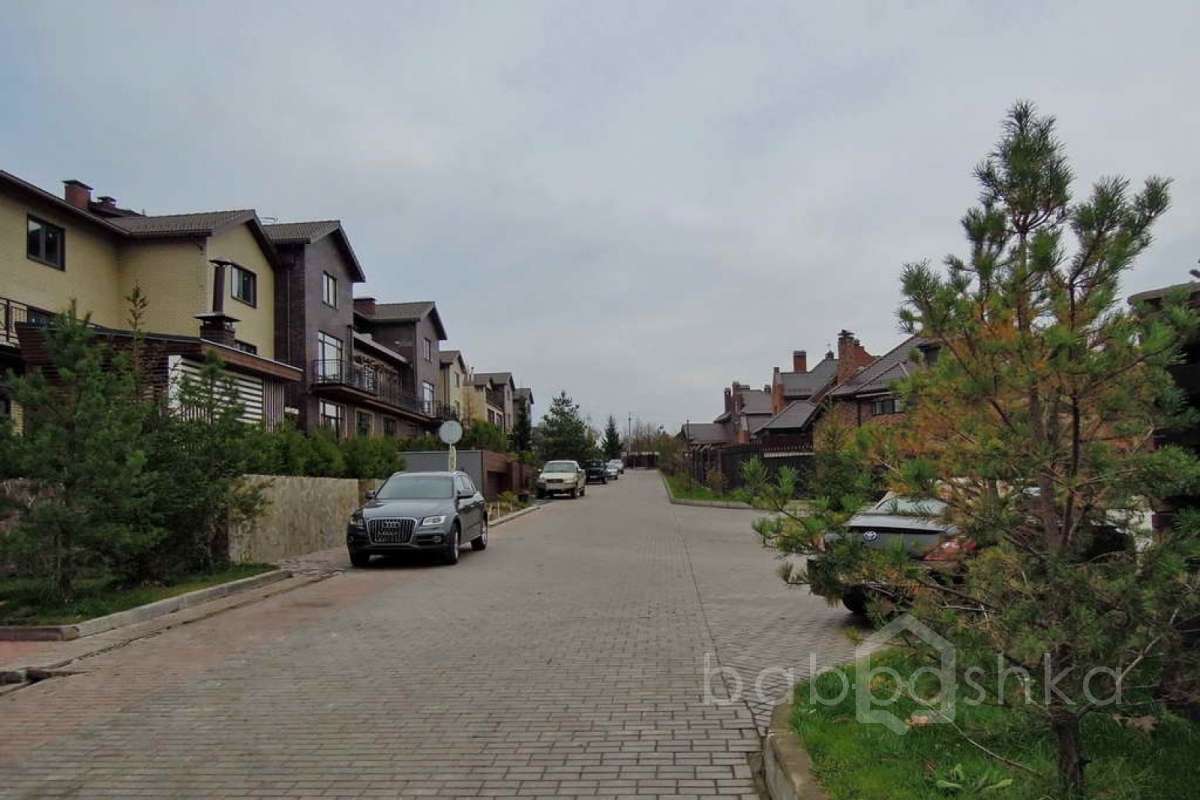 %D0%9A%D0%B8%D0%B5%D0%B2%D1%81%D0%BA%D0%BE%D0%B5%20%D1%88%20(%D0%9B%D0%BE%D0%B1%D0%B0)_01 дома 