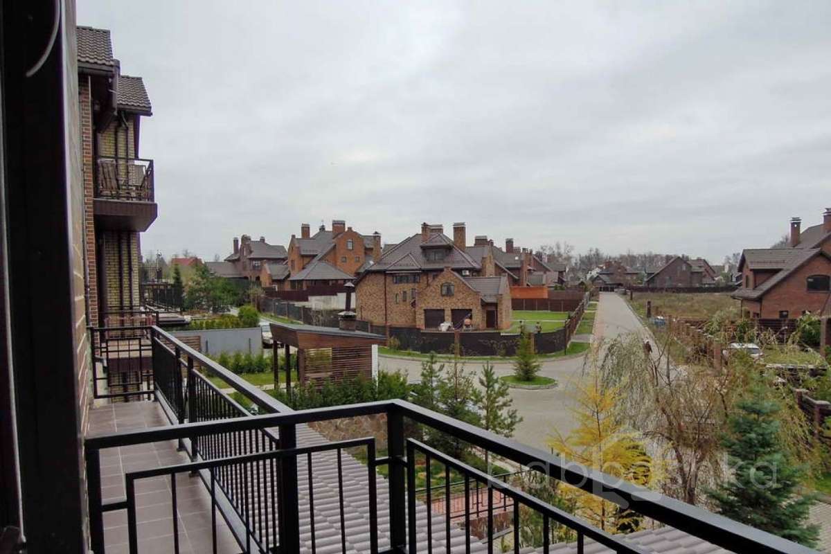 %D0%9A%D0%B8%D0%B5%D0%B2%D1%81%D0%BA%D0%BE%D0%B5%20%D1%88%20(%D0%9B%D0%BE%D0%B1%D0%B0)_56 дома 