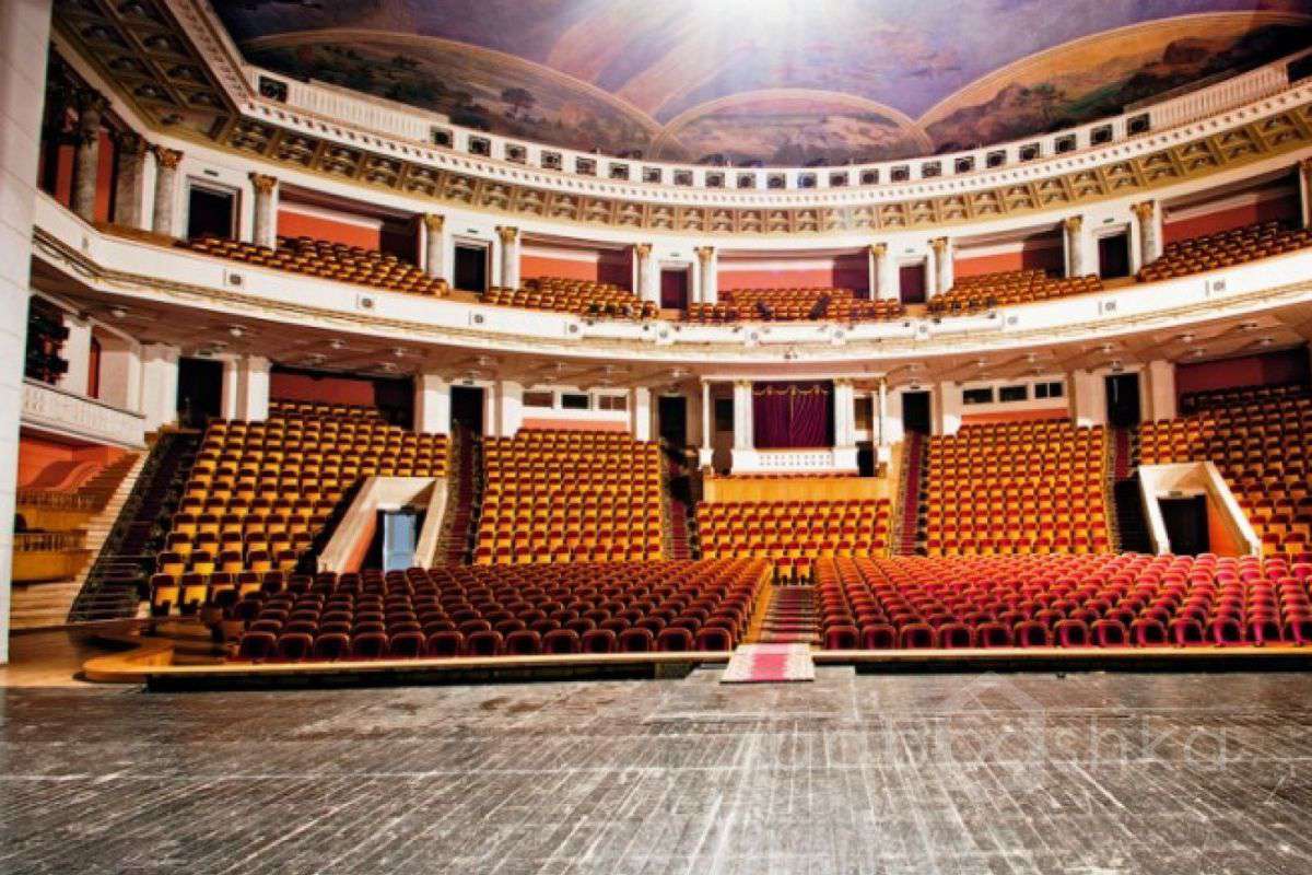 rosarm%20(5) театры 