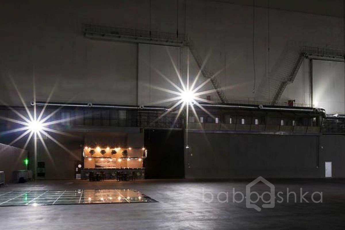 8 концертные залы 