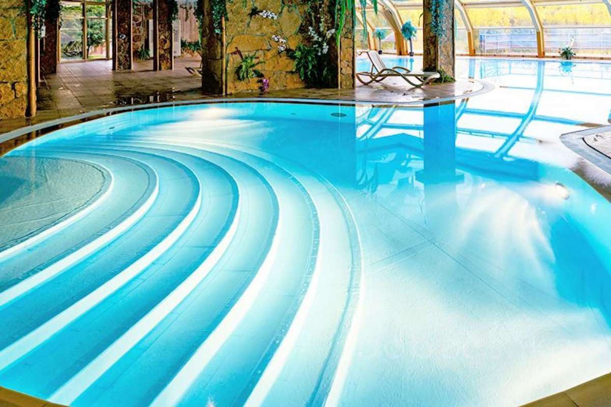 38FB7455-8D14-4B96-91F9-F19C3F198516-963-000000498575C054 бассейны 