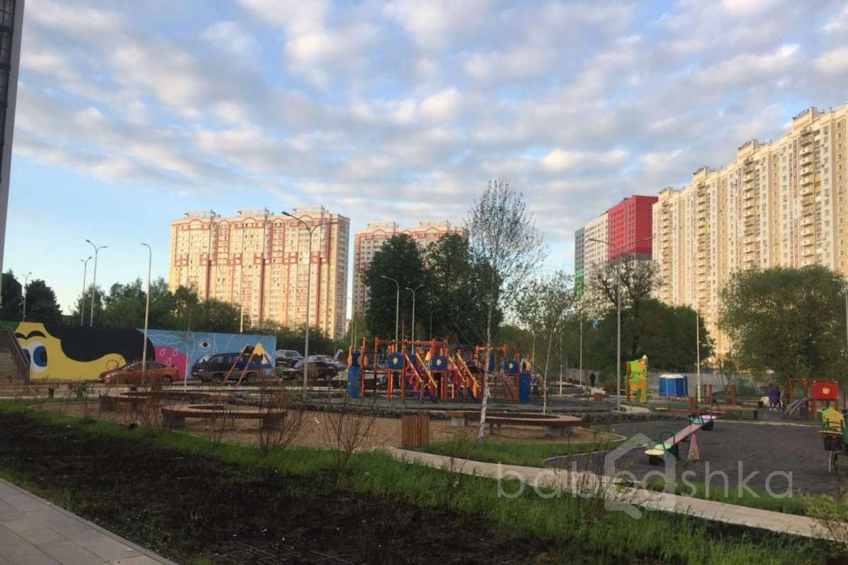 939d2935-cd06-45dd-b3d3-f4ff96363142 жилые комплексы 