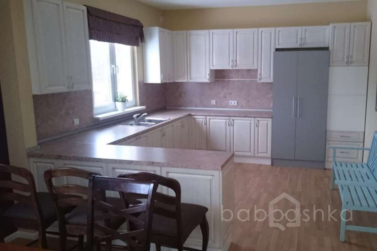 2735e654-1101-4995-92b7-142daca0befb дома 