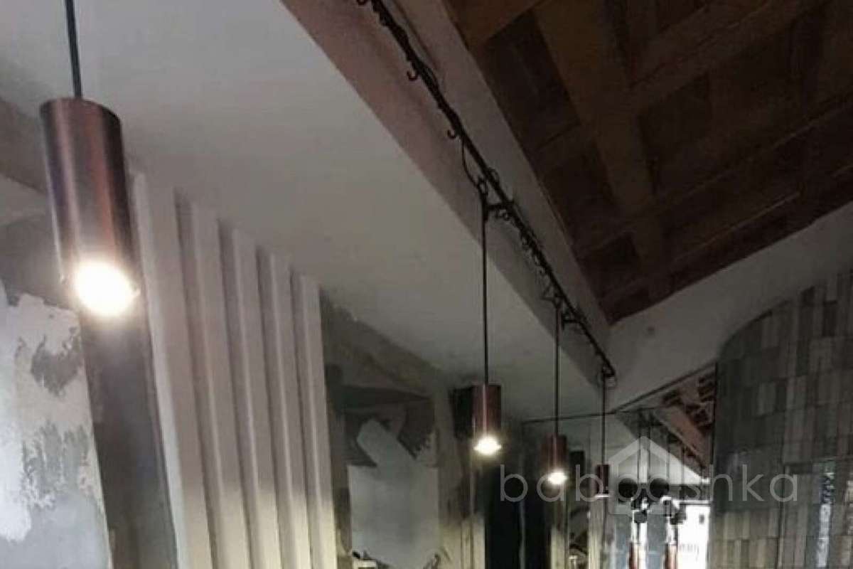 88AAE7A4-BE39-42AE-A014-EFBB06E342DA. бар 