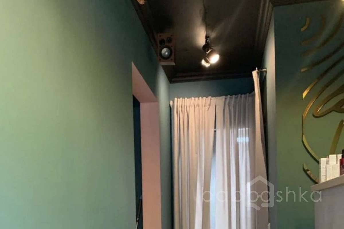 D9AE5478-4A9D-4761-B0C5-209BDACC0699. салоны красоты 