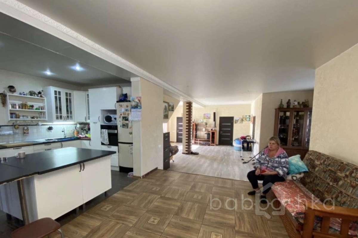 BB9C6AA3-067B-4003-B356-9EA127A2F5AF. дома 