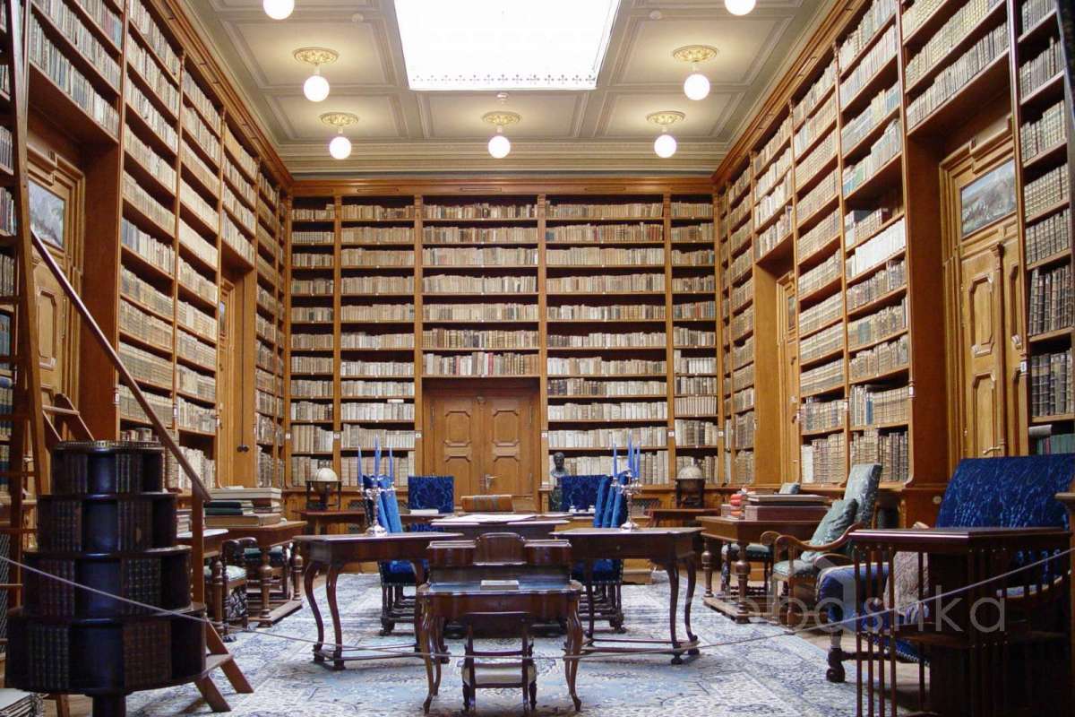 Betliar_inside4 библиотеки 