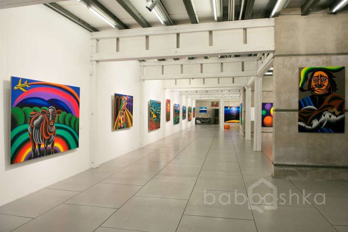 4 галереи 