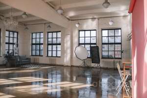 2000-b6e86e739b3bff900541e3f526d7d2eb площадки для мероприятий Съёмки Москва