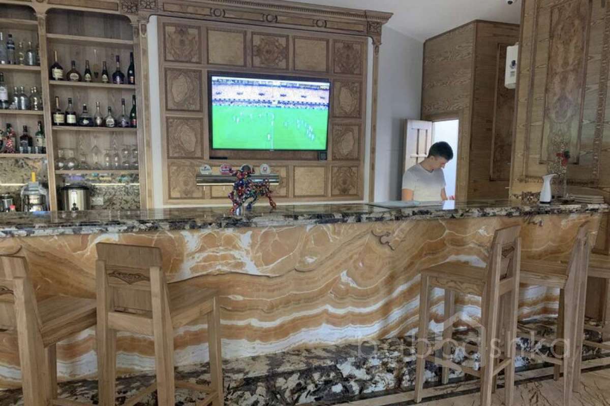 7AF0B5CE-0392-4FA2-BDA1-0CF07D5ABF72. рестораны 