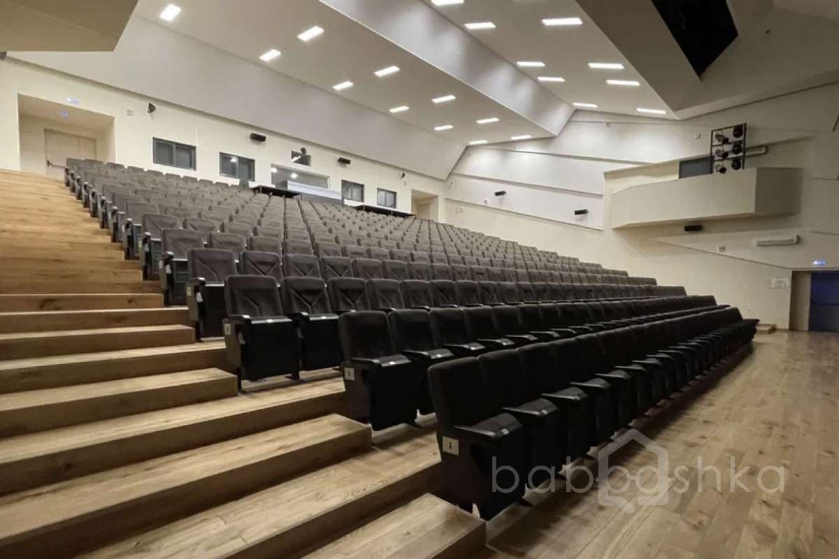 4099333E-6B10-4EFD-9AE2-0CB930AE8322. концертные залы 