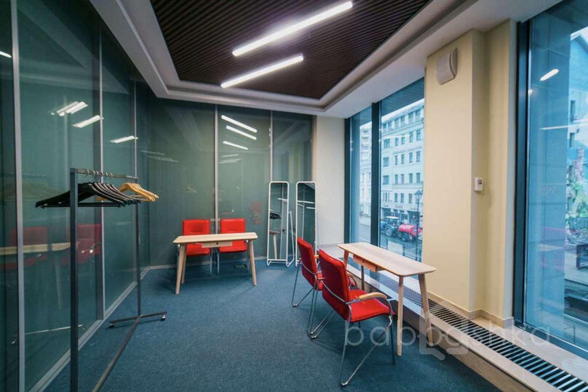 7921E0A7-E77A-4FA8-B045-739136579B30. арт-кластер 