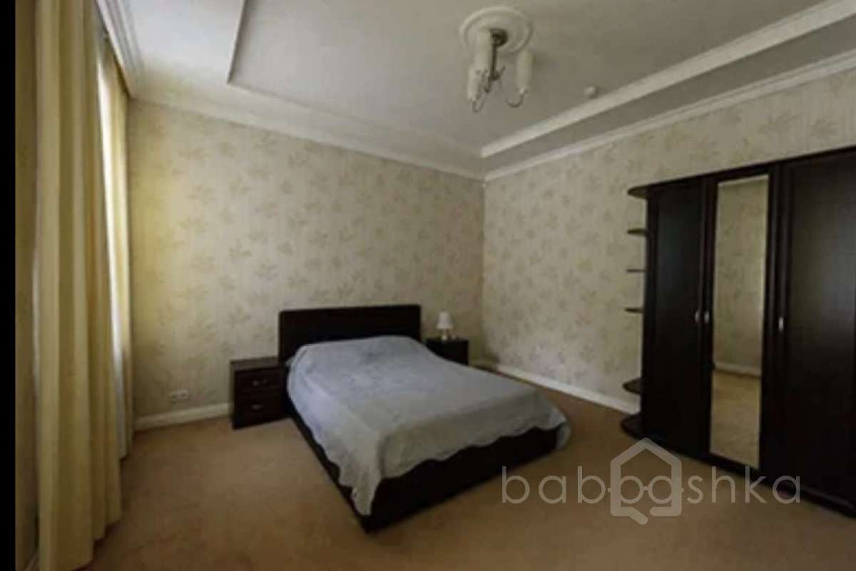 77366113-B36D-48DD-8600-DB013653268D. дома 