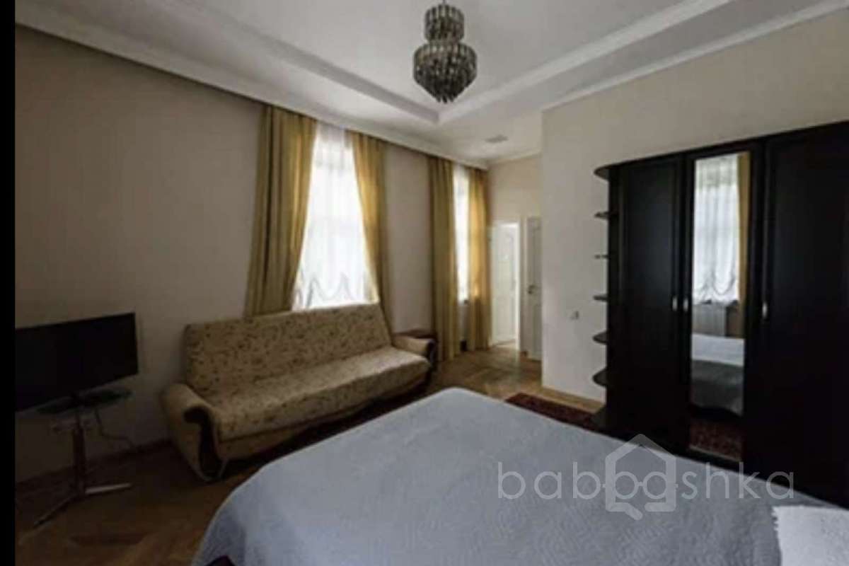 BC6B3A5E-7997-4F55-BFE3-2B031761E2C9. дома 