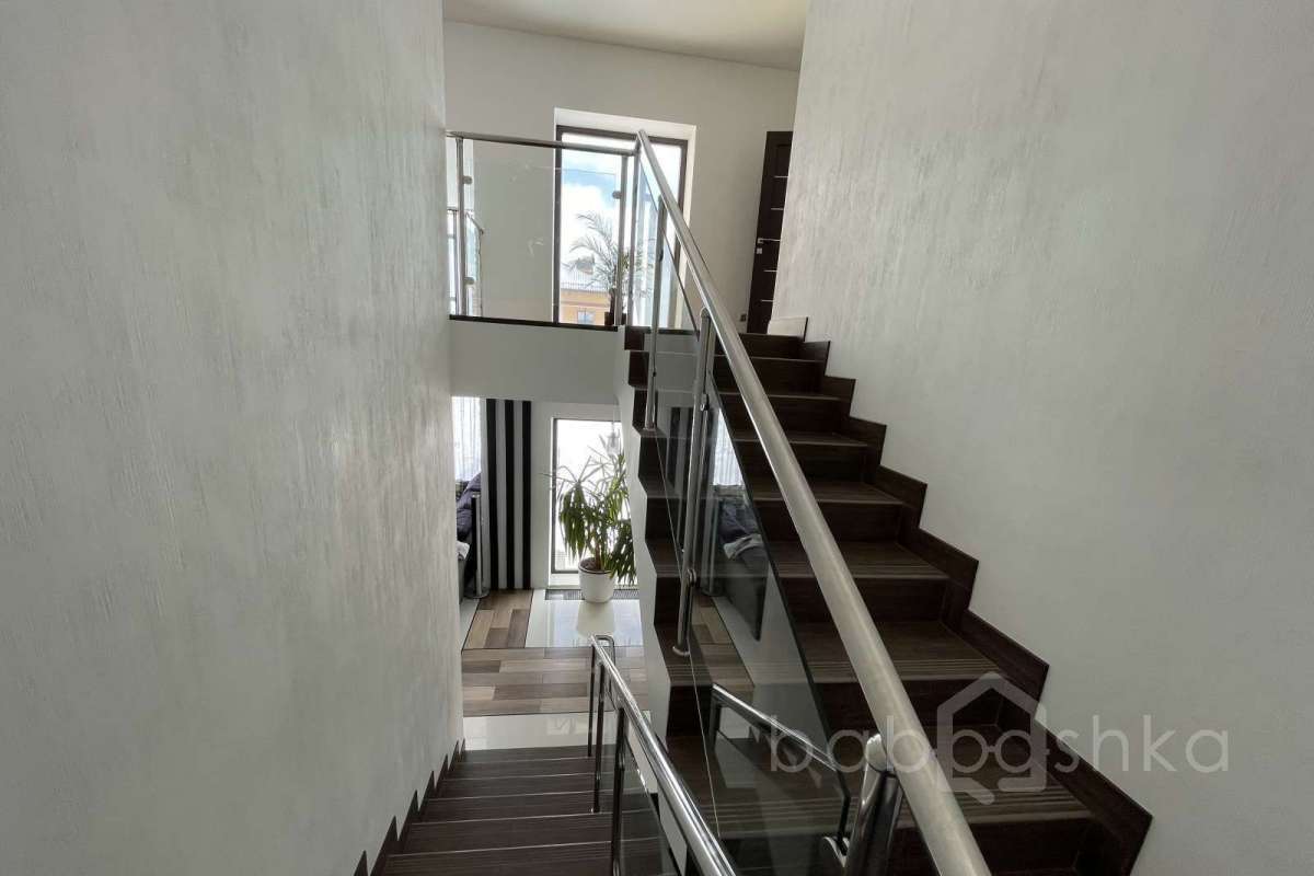 2E1830EE-57AA-42B2-905F-6751E66D535E. дома 