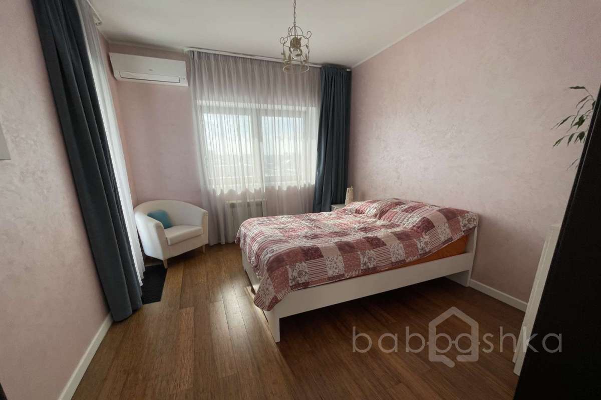 2C2CC90F-7A03-43DA-9E1B-5BD49DAFE79D. дома 