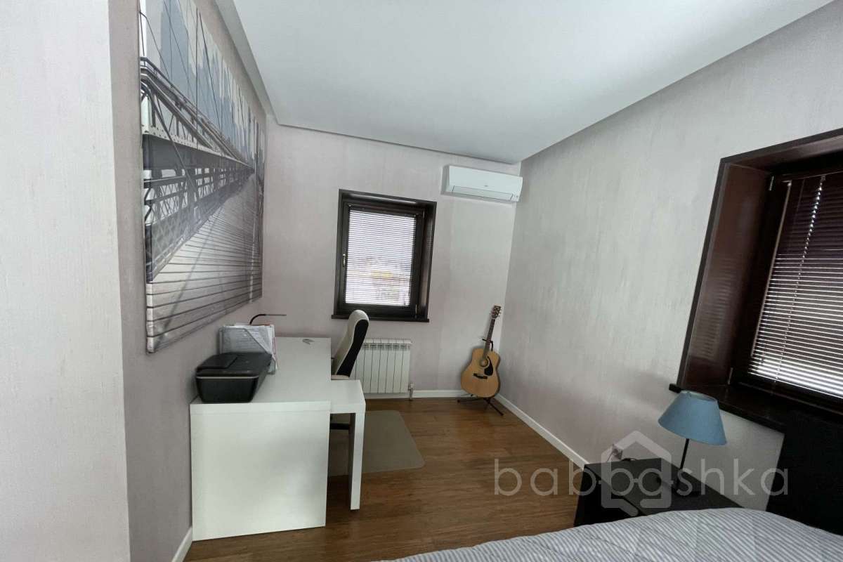 62B57653-3B7C-4319-B4FA-B00CDC220FD9. дома 