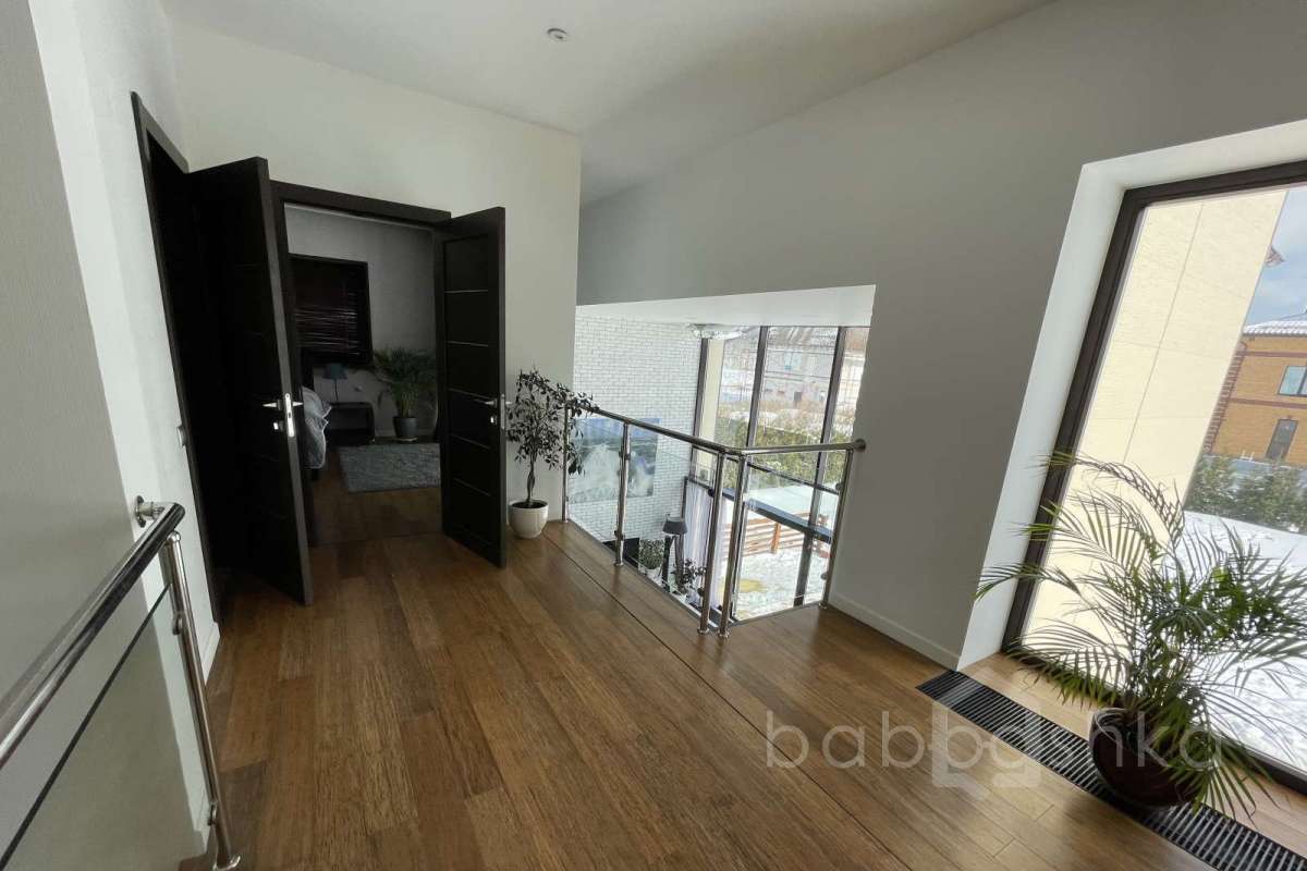 6D9D5197-FB70-4A37-83CF-26554D8F516B. дома 