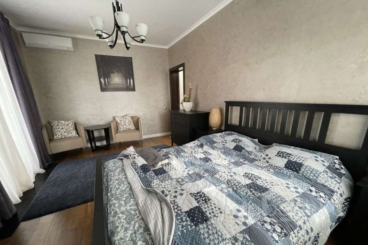 DC4FAB0B-DE3A-481F-901D-58DA27AAC2A3. дома 