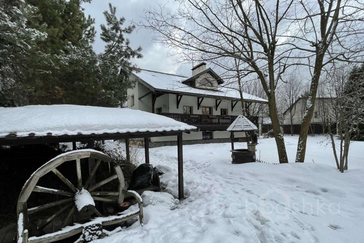 37BFD8A3-EAD0-42AD-BD06-E08B3230A8F6. дома 