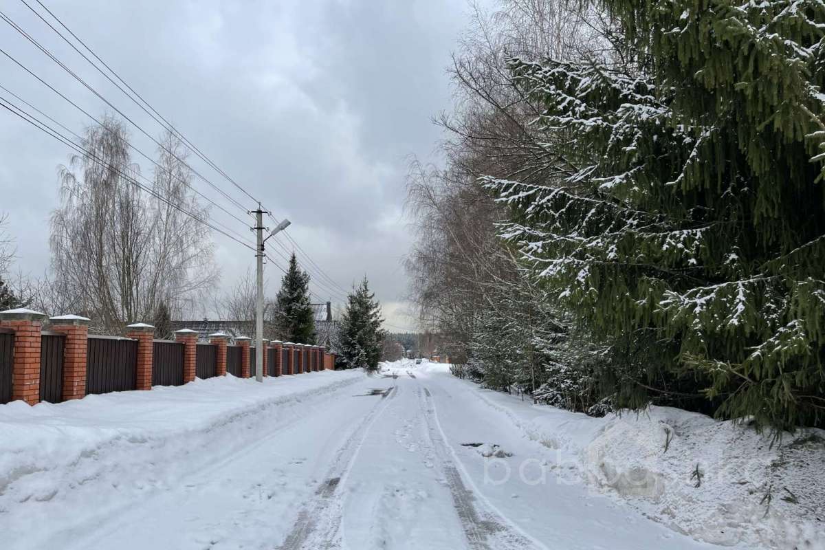 0CEB0F56-25C0-4712-B77A-3D12DA51BF4A. дома 