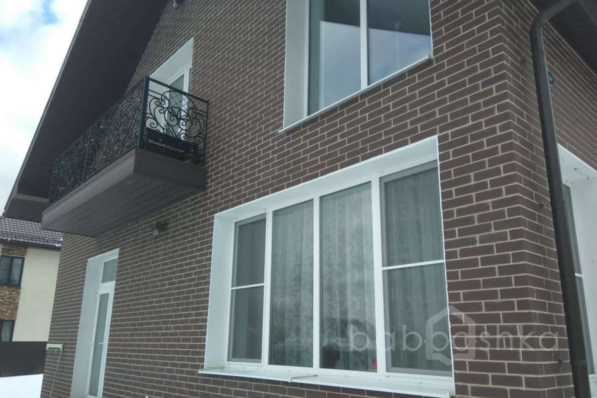 378F3E8A-BBB1-4CDD-93FF-D4286820A6A8. дома 