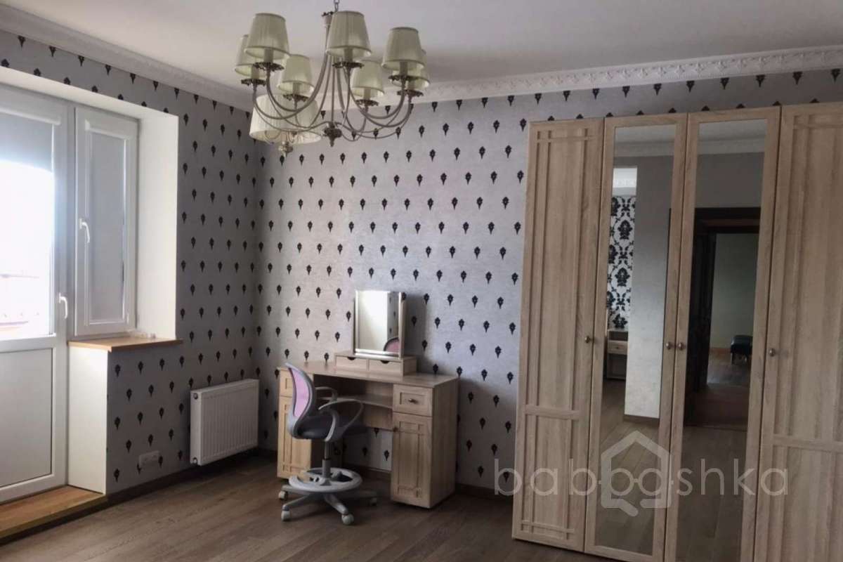 3CF58566-50AD-474A-B807-2B17D358623D. дома 